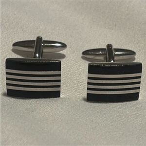 French cuff CUFFLINKS Black and Silver toned metal Cufflinks used one time